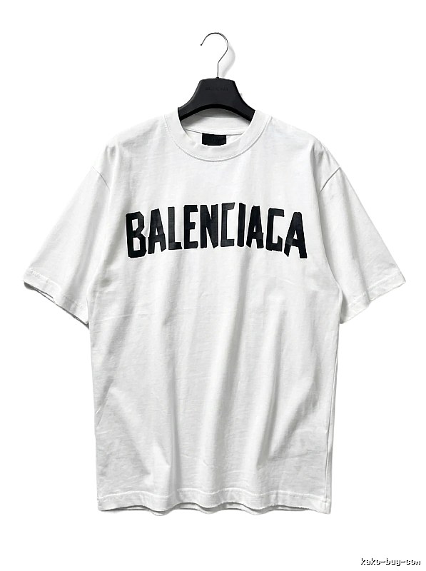Balenciaga minimalist style white T-shirt