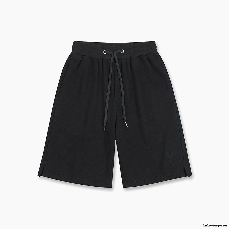 AMI casual style black shorts