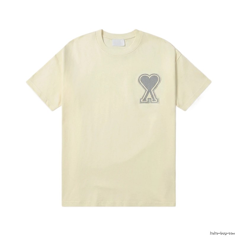 AMI Love Embroidery Minimalist Style T-shirt