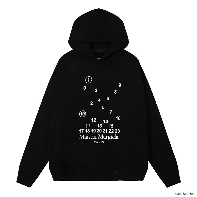 Balenciaga Relaxed Logo hoodie Black Pullover Small with Designer-Inspired Detail