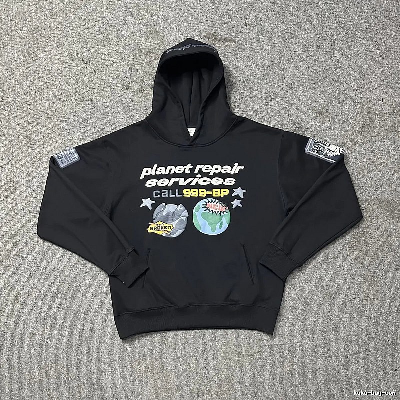 Broken Hearts Style H232 Skull Graphic Hoodie Outdoor Days