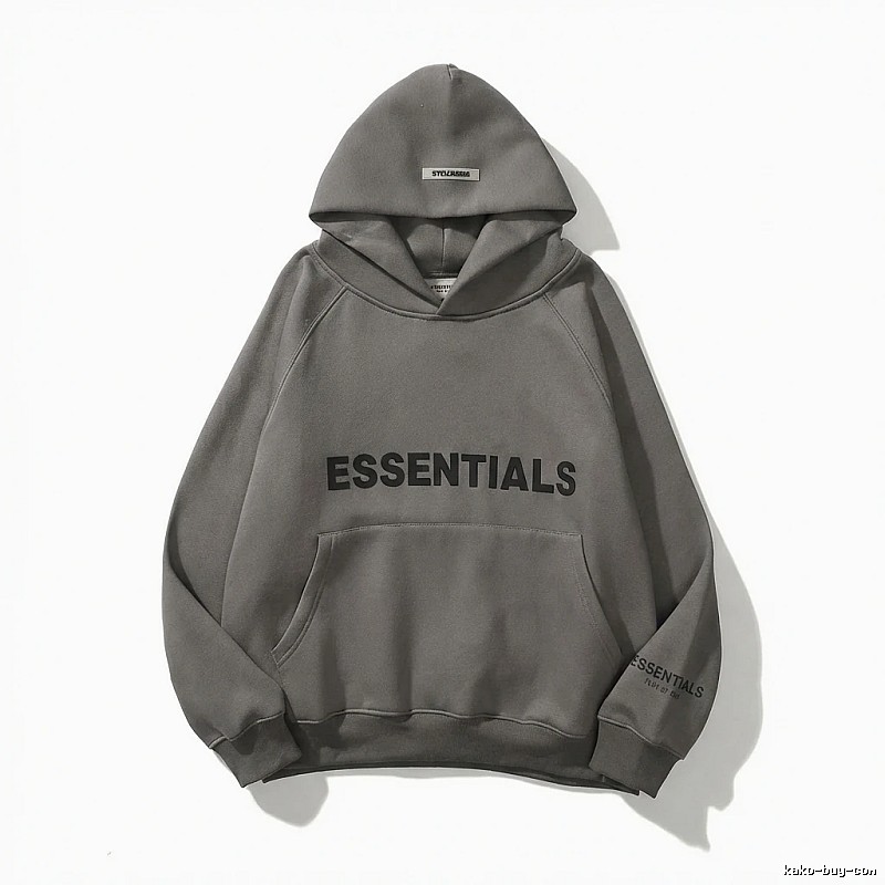 ESSENTIALS minimalist style grey sweatshirt