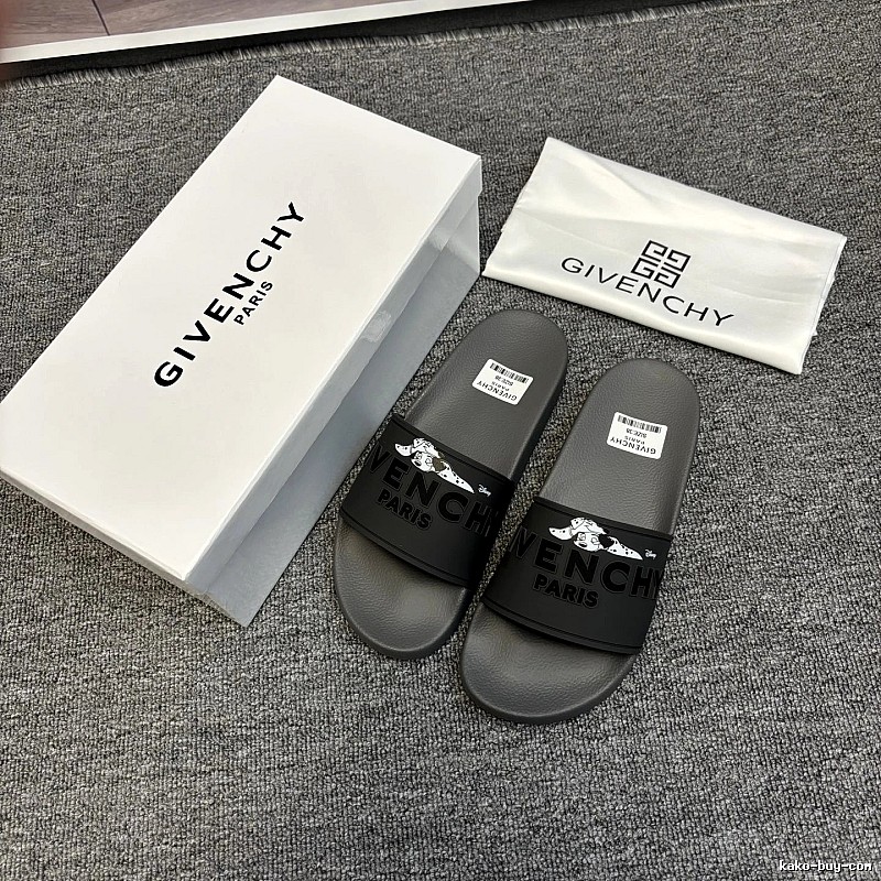 Givenchy x Dalmatian Co-branded Streetwear Style Grey Slides