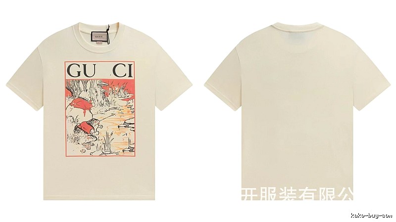 Gucci Vintage Style Illustration Print Off-white T-shirt