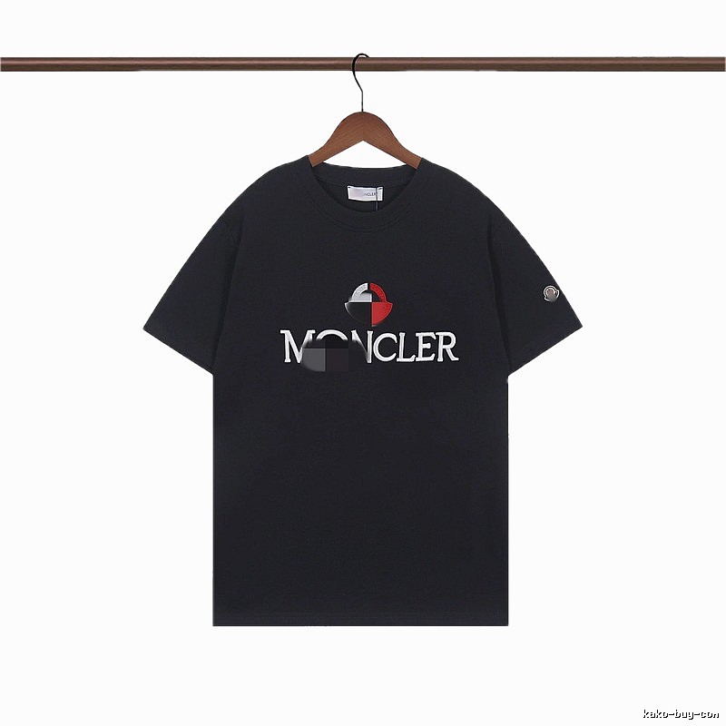 Moncler Printed Casual Black Short-sleeve T-shirt