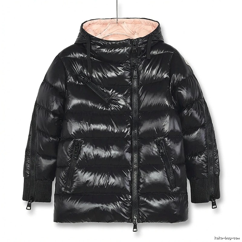 Moncler shiny and stylish black down jacket