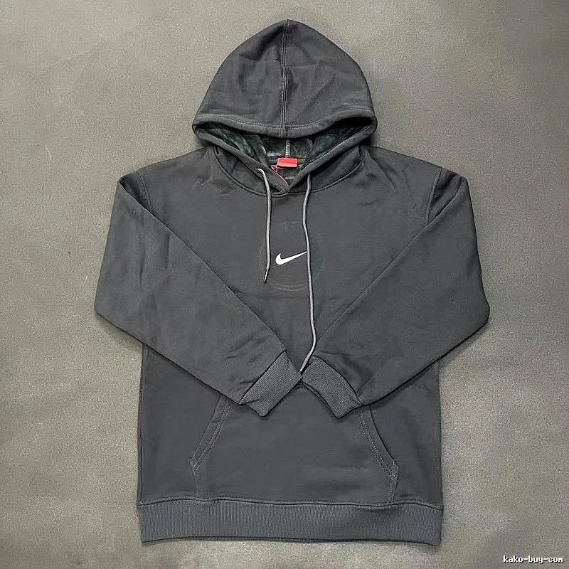 Nike Small-Logo Detail Gray Zip Hoodie Downtown Style Swoosh