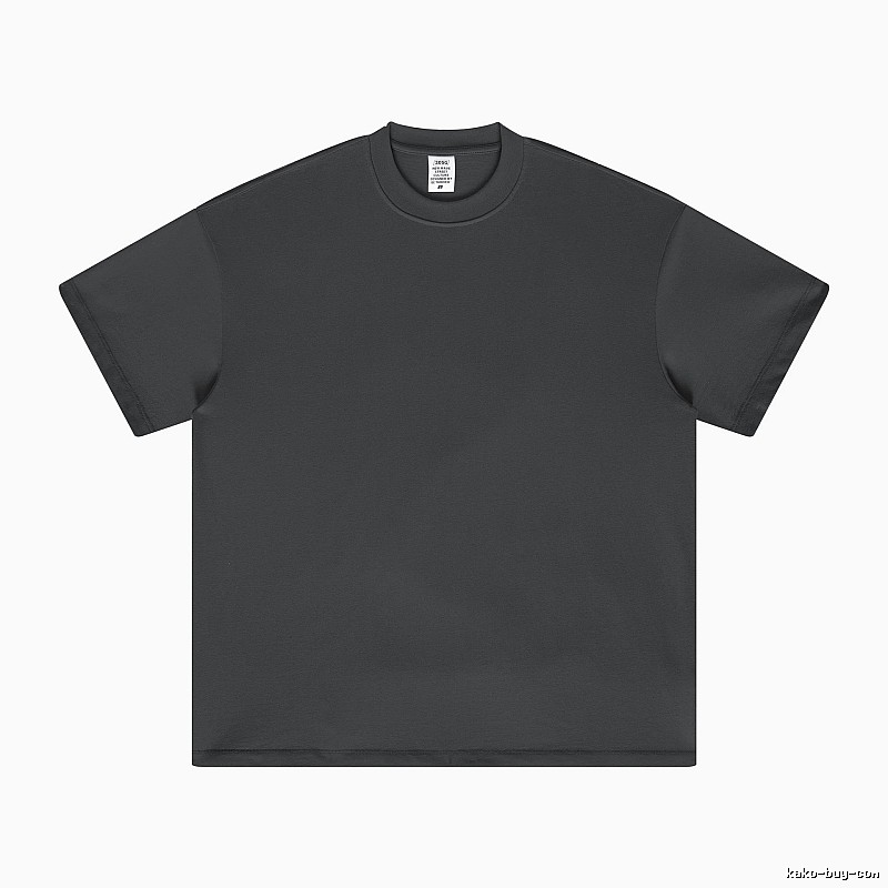 Statement Plain white T-shirt Minimal White Short for Easy Pairing