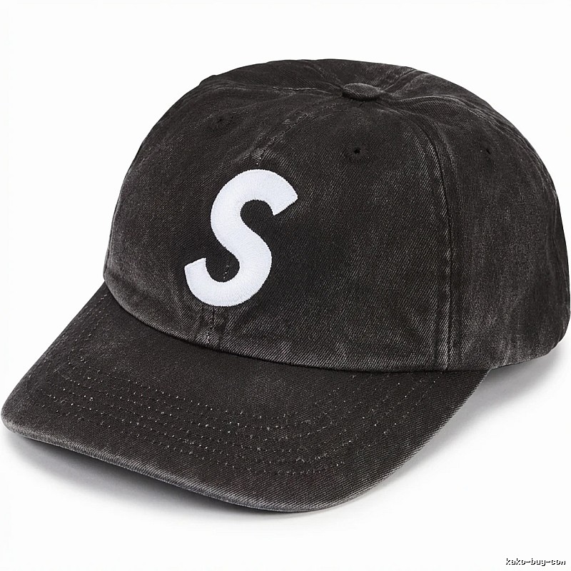 Vintage-style black hat with Supreme letters